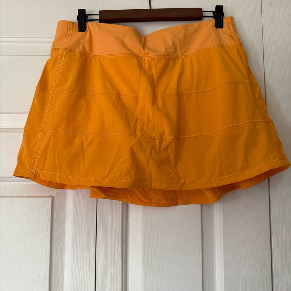 Lululemon Athletica Pace Rival Mid-Rise Orange Skirt